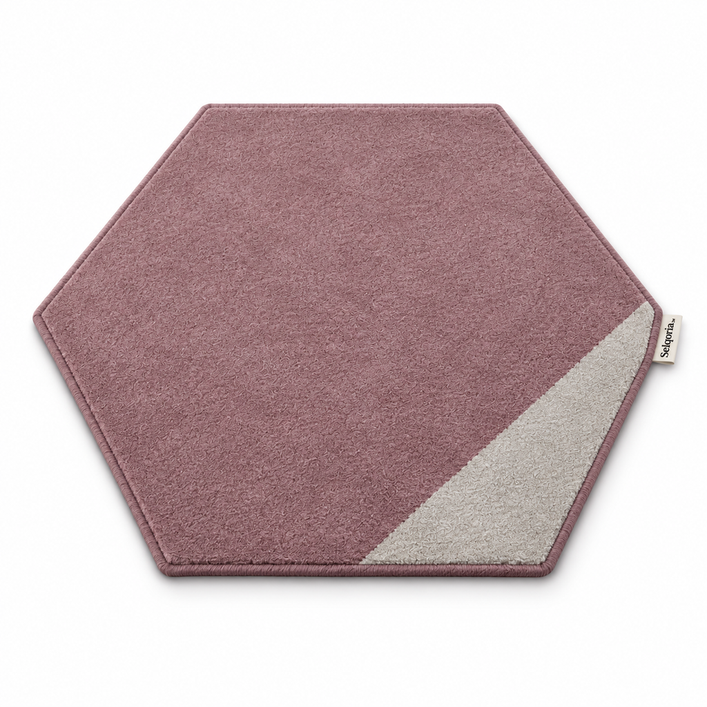 Selqoria™ Mauve Hexagon Accent Mat
